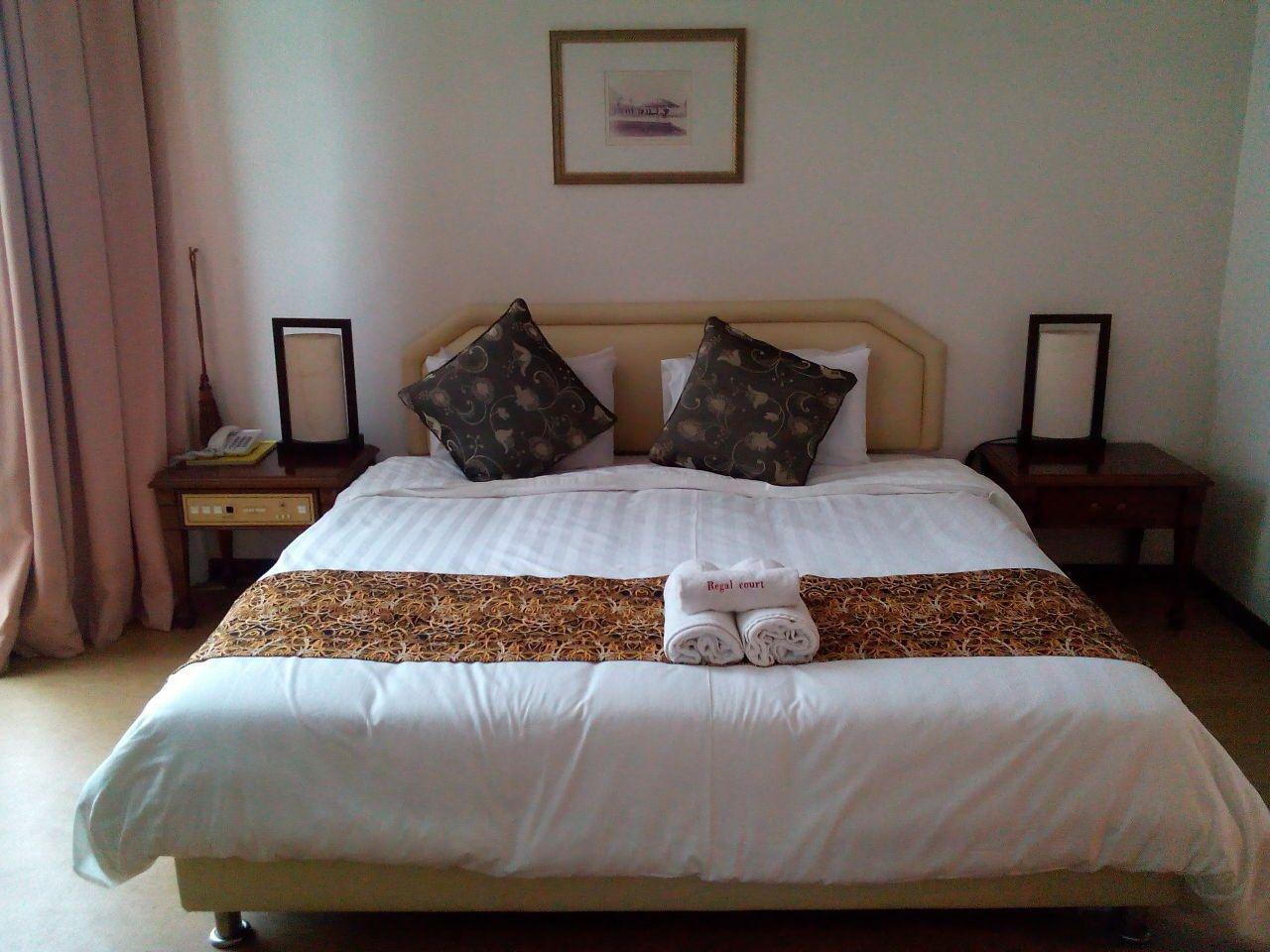 Regal Court Hotel Kuching Exterior foto