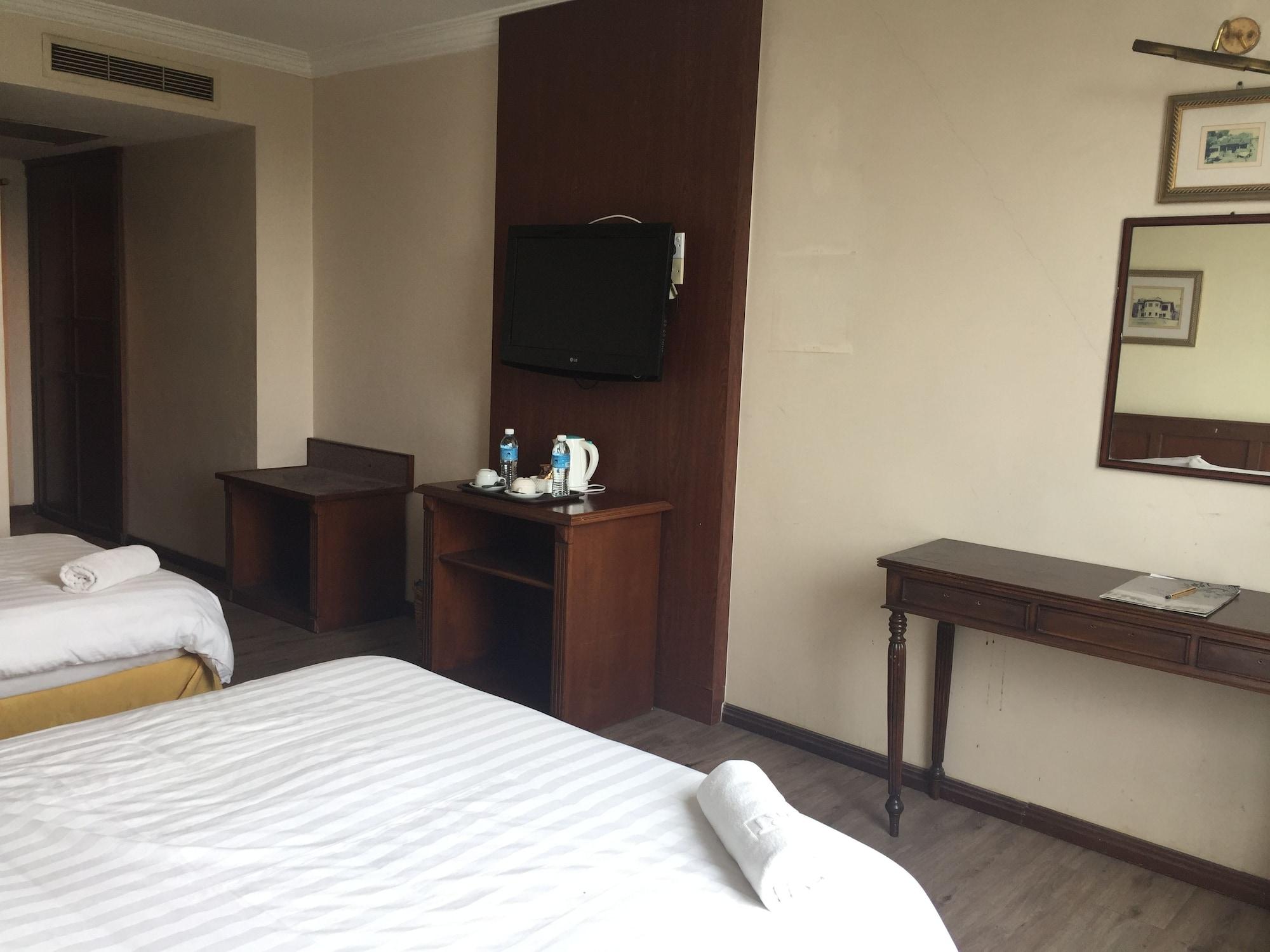 Regal Court Hotel Kuching Exterior foto